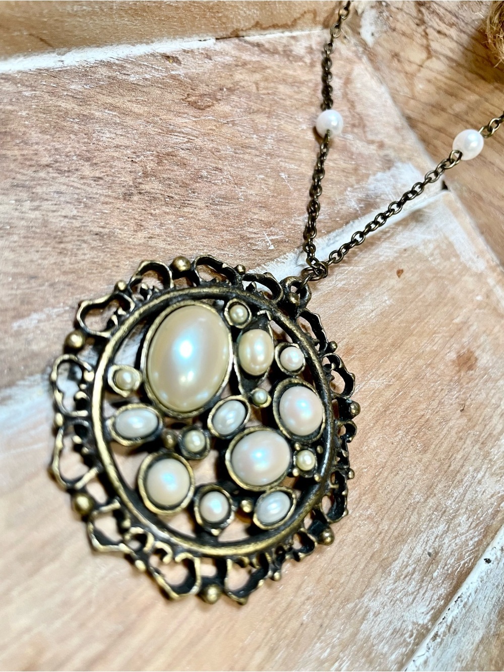 Antique Gold-Tone Pearl Cluster Pendant Necklace - Women Jewelry